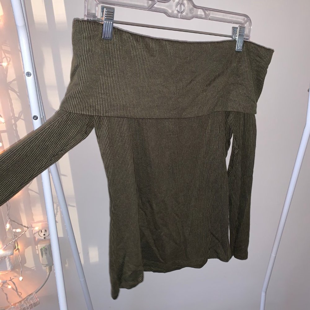 Green Off the Shoulder Sweater - Picture 2 of 4